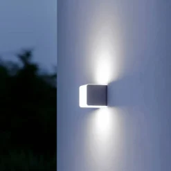 Außenleuchte »L 830 LED iHF«, 9,1 W, inkl. Bewegungsmelder, dimmbar